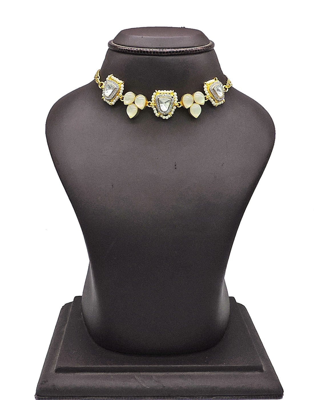 Crystal & Shell Necklace - Statement Necklaces - Gold-Plated & Hypoallergenic Jewellery - Made in India - Dubai Jewellery - Dori