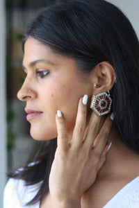 Ashta-Kona Studsfrom Dori