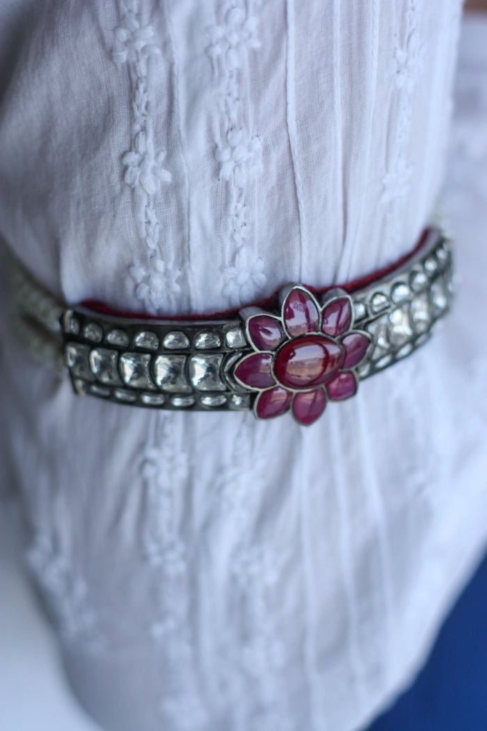 Gul-Bazubandfrom Dori