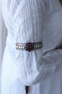 Gul-Bazubandfrom Dori