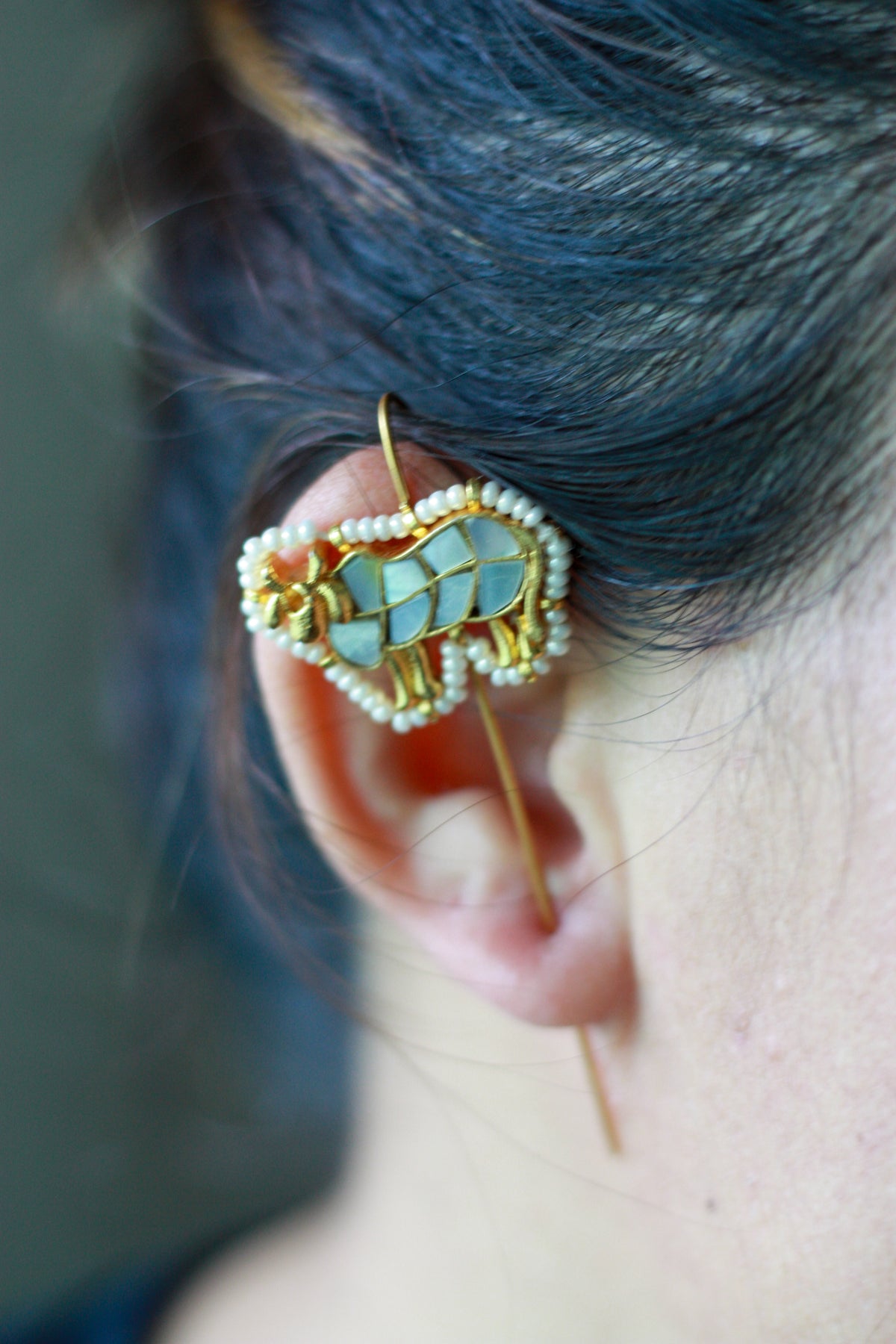 Pearl Cow Motif Ear Climber