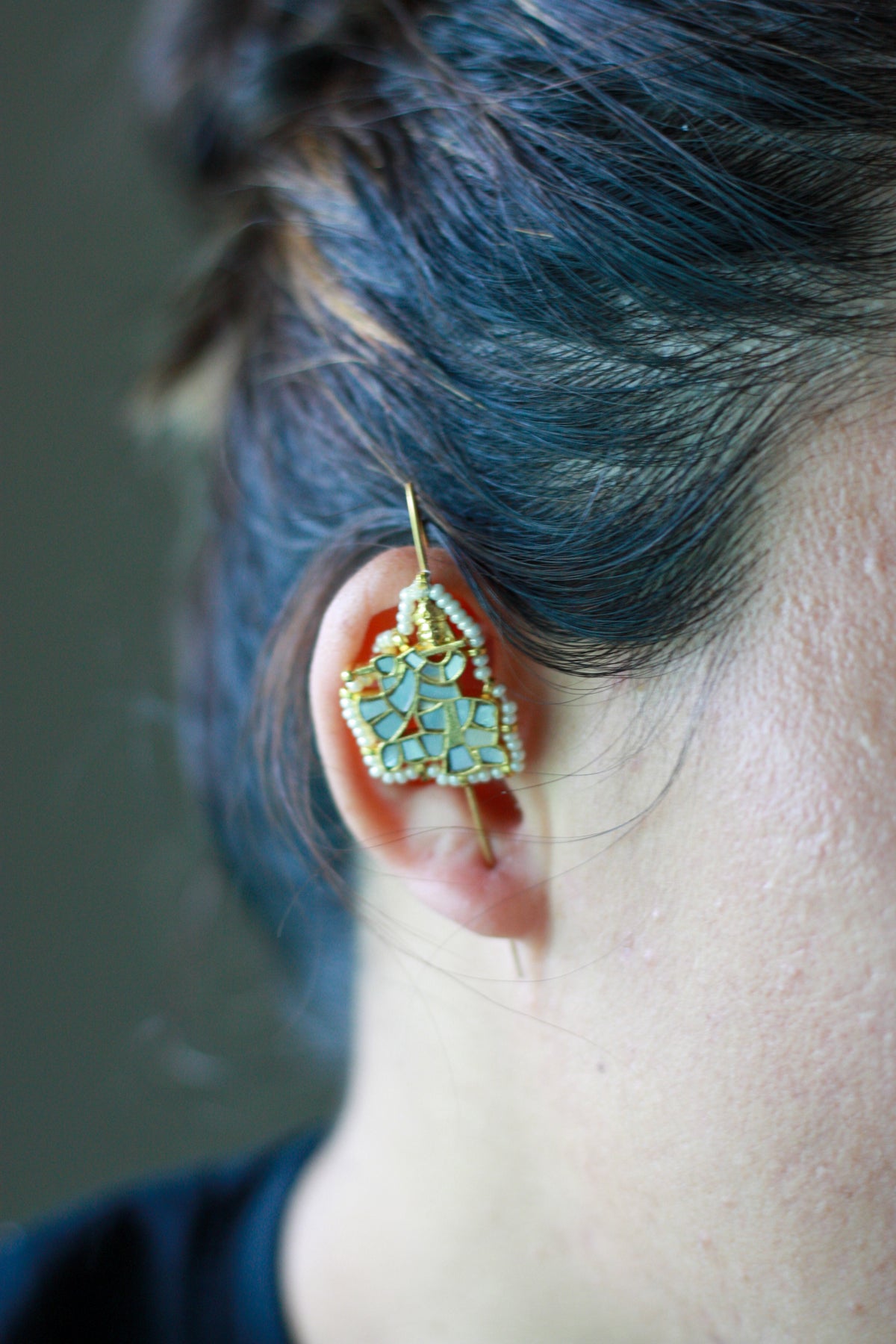 Sage Pearl Geometric Ear Climber