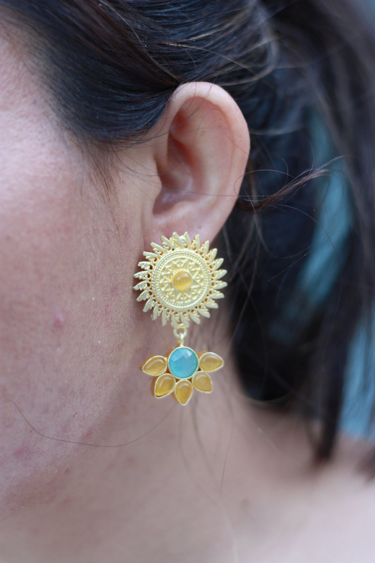 Pearl Cluster Hoop Earrings