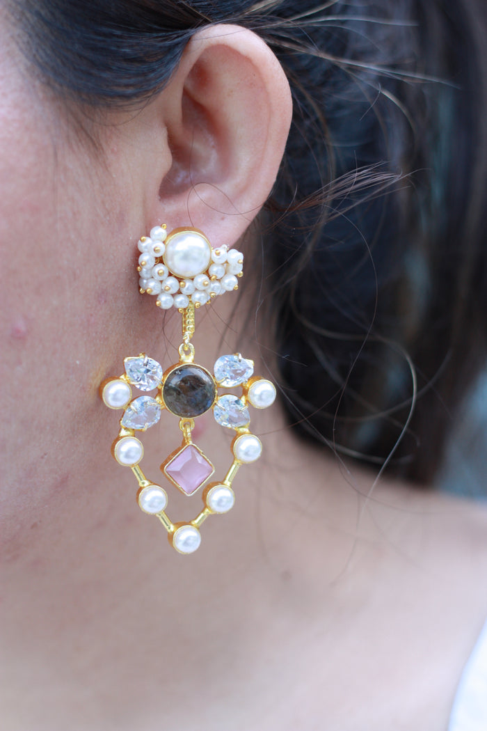 Noor Pearl Cascade
