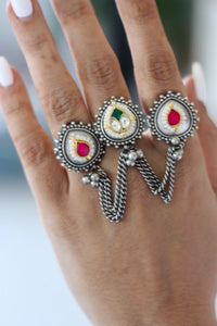 Shringaar-Trayi Ringsfrom Dori